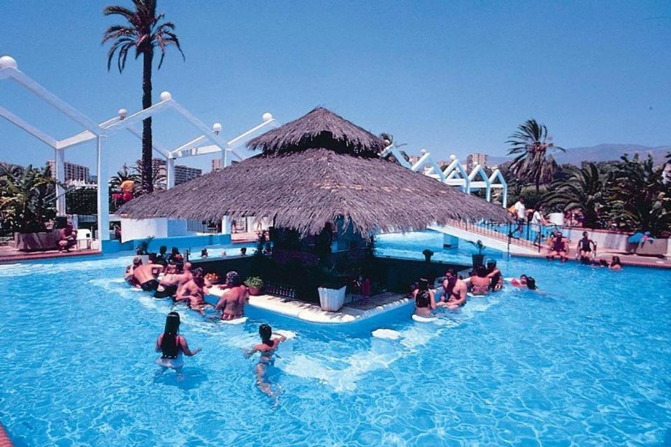 Bil Bil - C&G Benal Beach Apartment Benalmádena Dış mekan fotoğraf